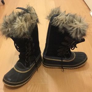 Sorel Boots (Women)